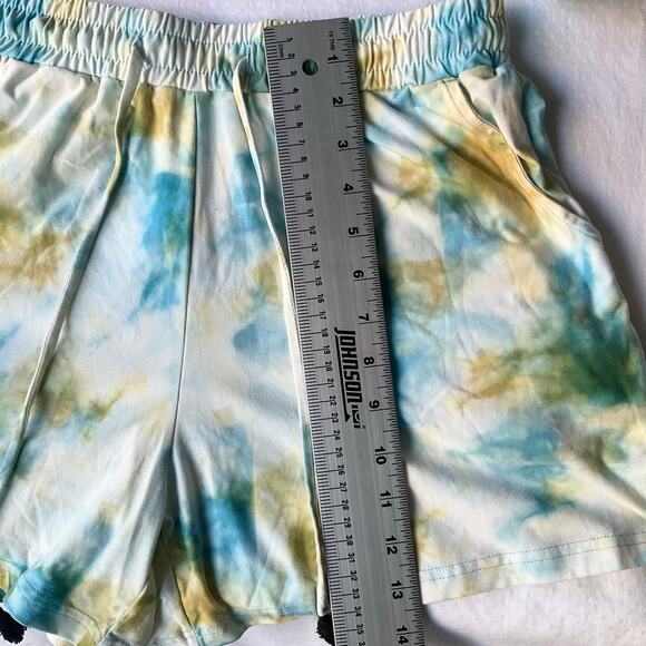 Lildy Women’s Set of Short Sleeve T-shirt & shorts, size S-M, Tie Dye White Blue - Picture 6 of 13